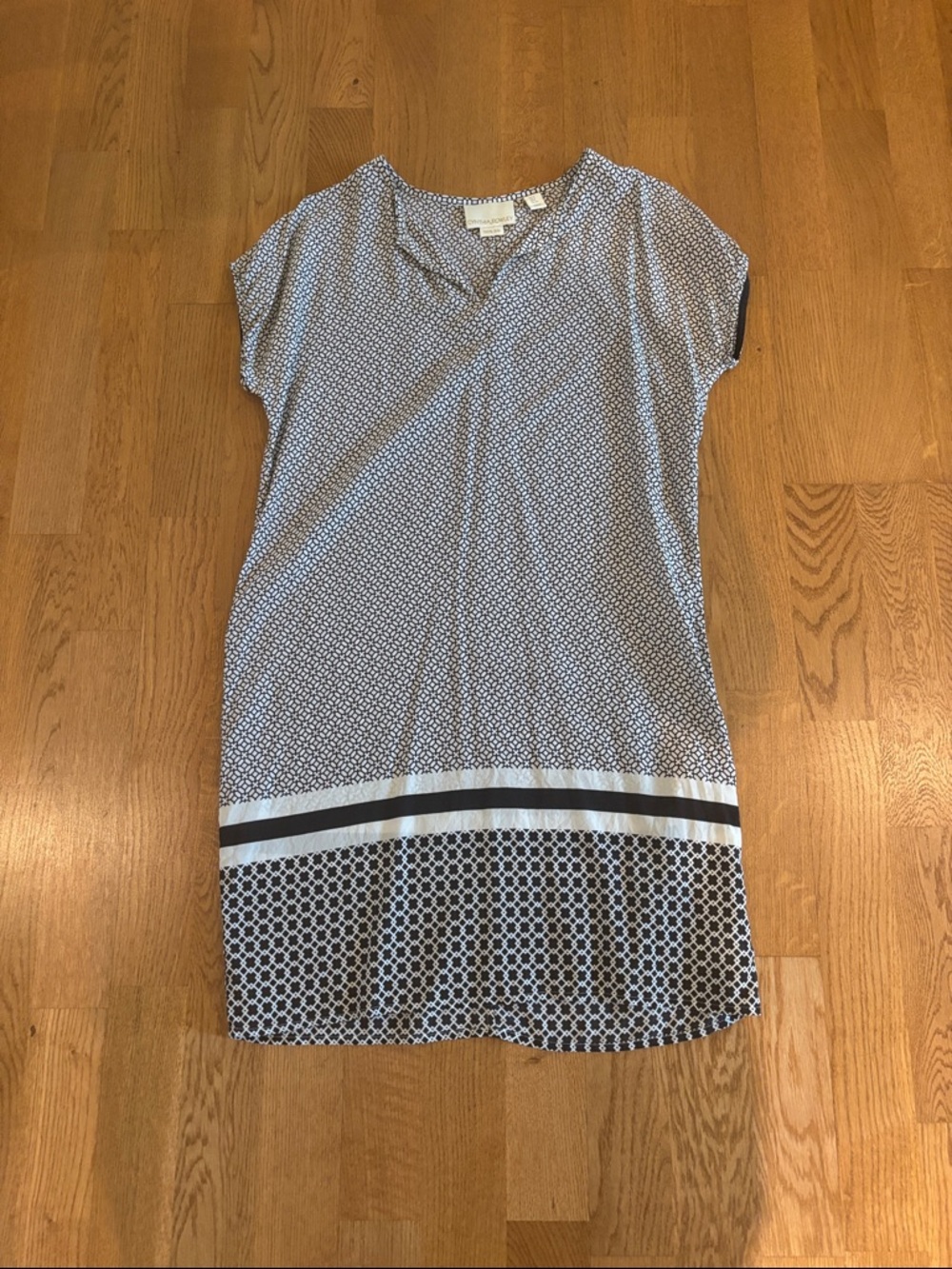 Cynthia Rowley Black and White Geometric Silk Tunic